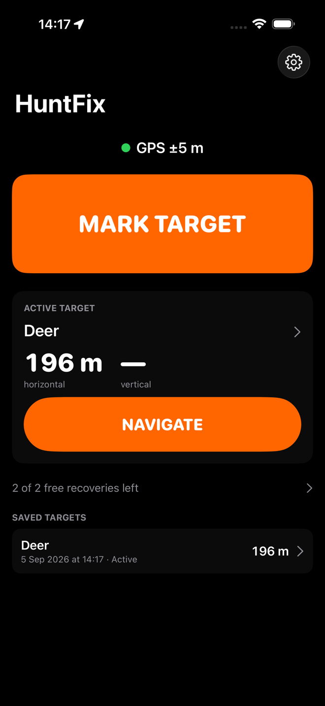 The HuntFix home screen in dark appearance, showing an active target called Deer at 194 metres with a NAVIGATE button.
